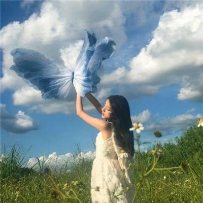 老艺术家孙女被曝隐私外泄，连日来直播间画面流出