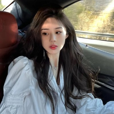 天王之女校园霸凌，评论区两极分化，连日来引热议